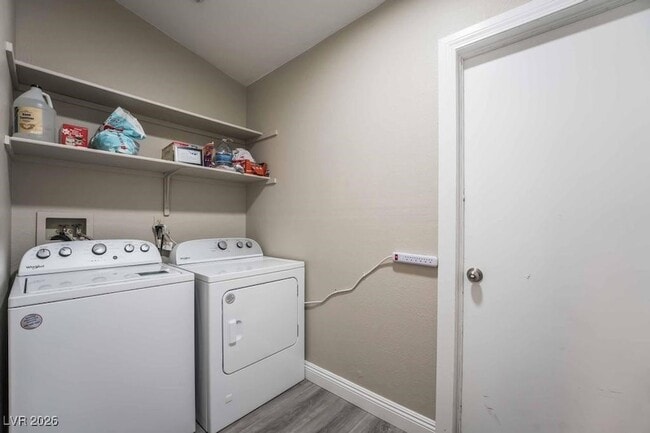 Building Photo - 8233 Ducharme Ave