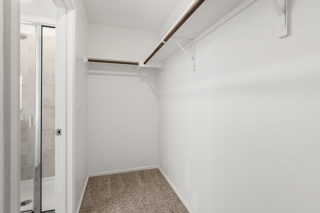 Building Photo - First Month's Rent FREE!