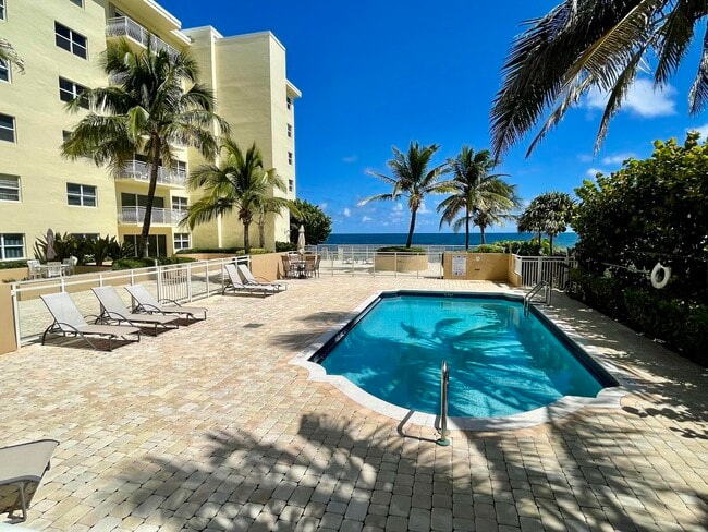 Building Photo - 310 S Ocean Blvd