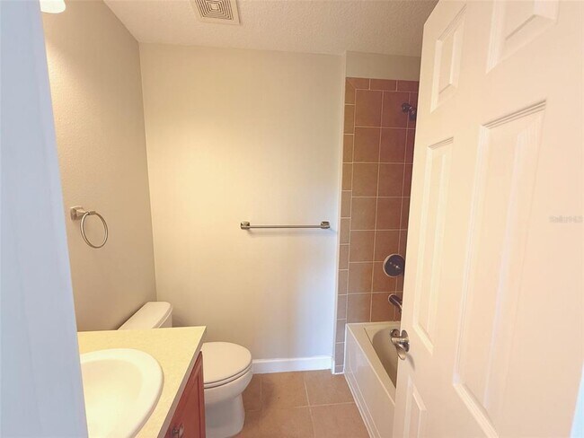 Building Photo - 7350 Black Walnut Way