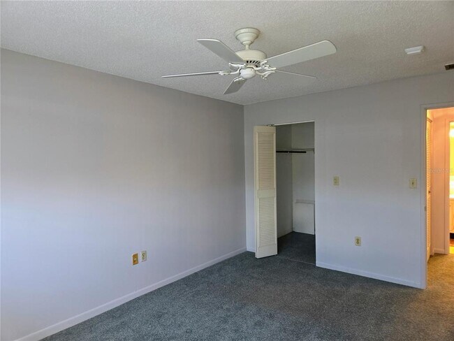 Building Photo - 3018 59th St S