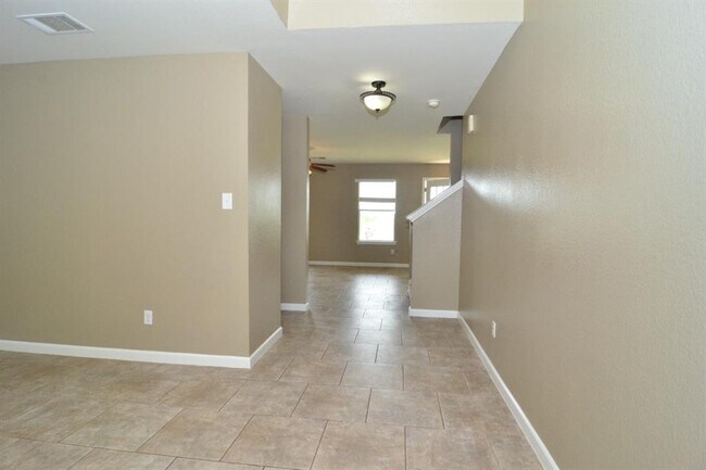 Building Photo - 173 Prairie Verbena Dr