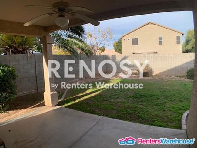 Building Photo - Ideal 3 Br 2 Ba 2 Cg Home Near Loop 303 & Greenway in Surprise!