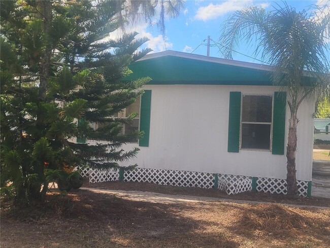 Building Photo - 9444 Bourbon St