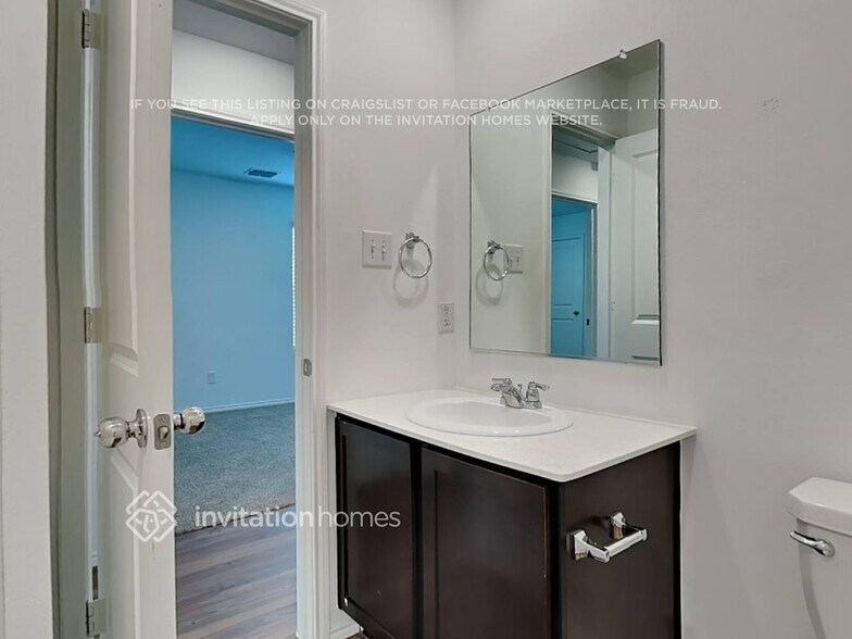 Building Photo - 125 Br Vlg Wy
