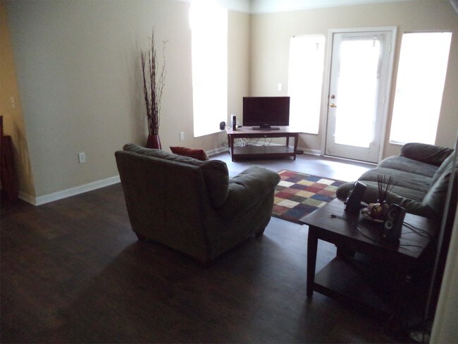 Photo - 1903 N Lincoln Ave
