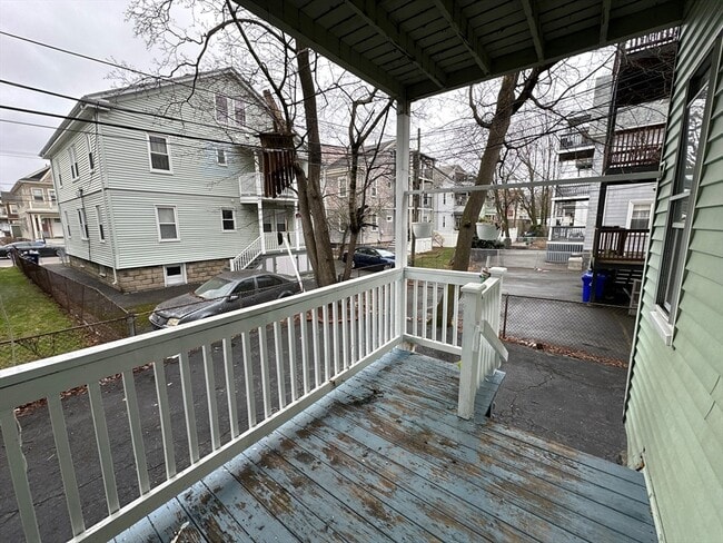 Building Photo - 94 Lonsdale St