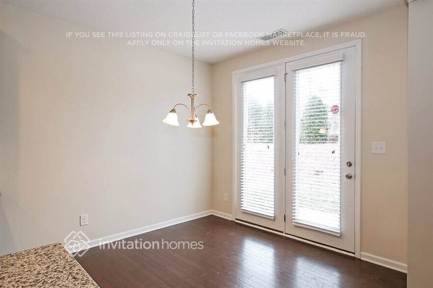 Building Photo - 1004 Baybrook Dr