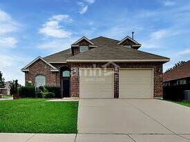 Building Photo - 1083 Carpenter Ct