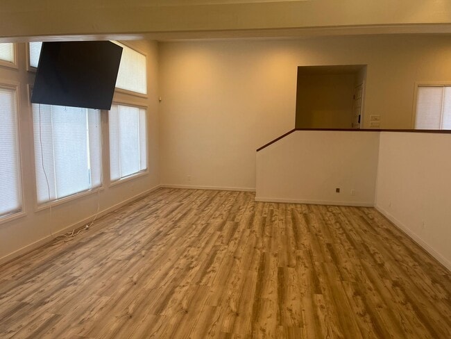 Building Photo - Beautiful House in Wailuku Heights.