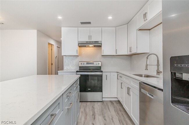 Building Photo - 1300 Estero Blvd