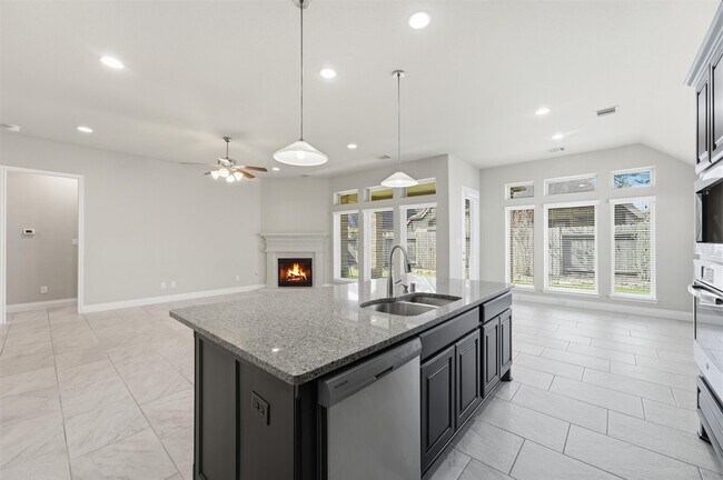 Building Photo - 3338 Sterling Breeze Ln