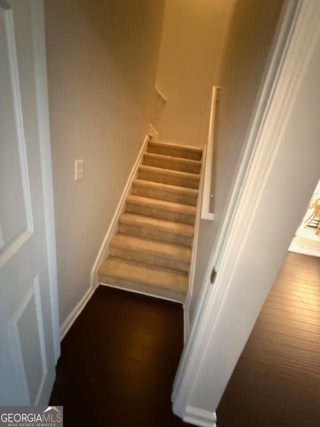 Building Photo - 1695 Racquet Club Dr NW