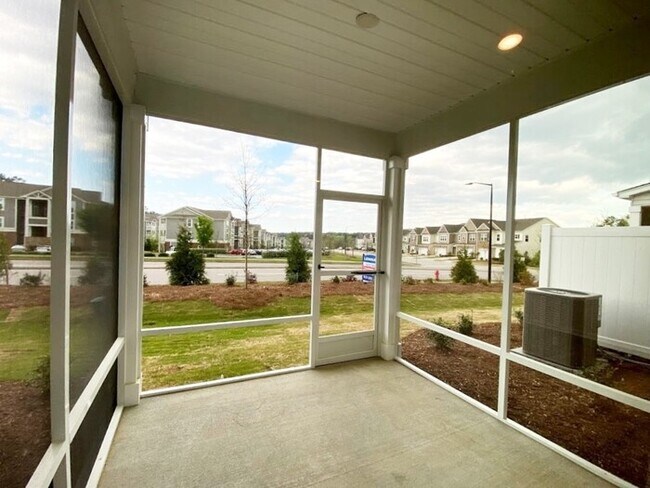 Building Photo - Brand New 3 bedroom Townhome for Rent