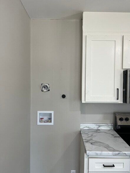 Building Photo - 971 Shannon Dr