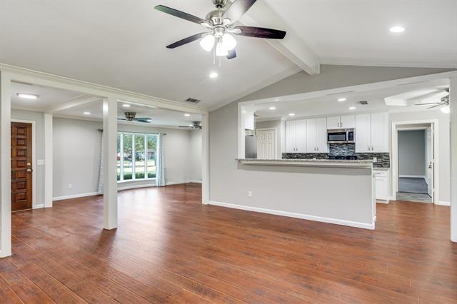 Building Photo - 5404 Elisa Ln