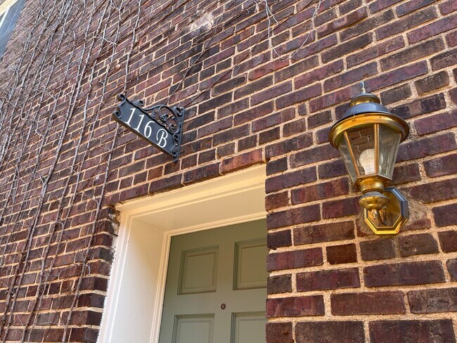 Building Photo - 116 E Council St