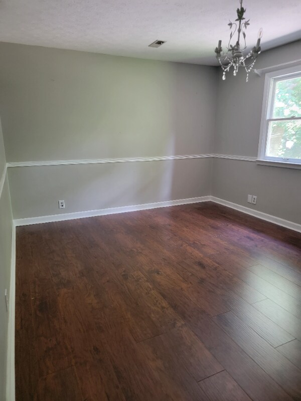 Building Photo - 712 E Fox Den Dr