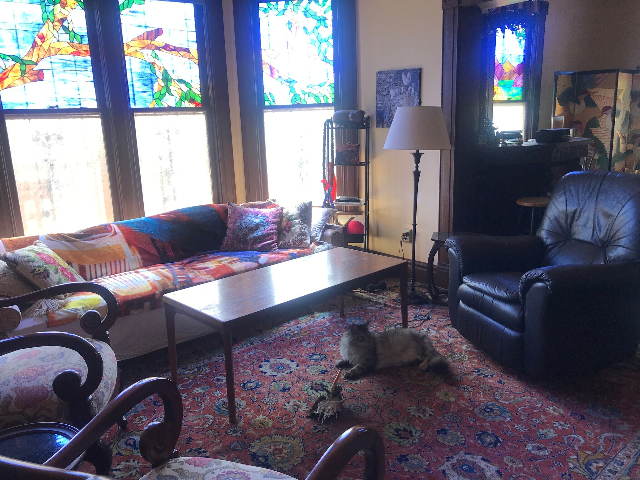 Living room - 633 20th St