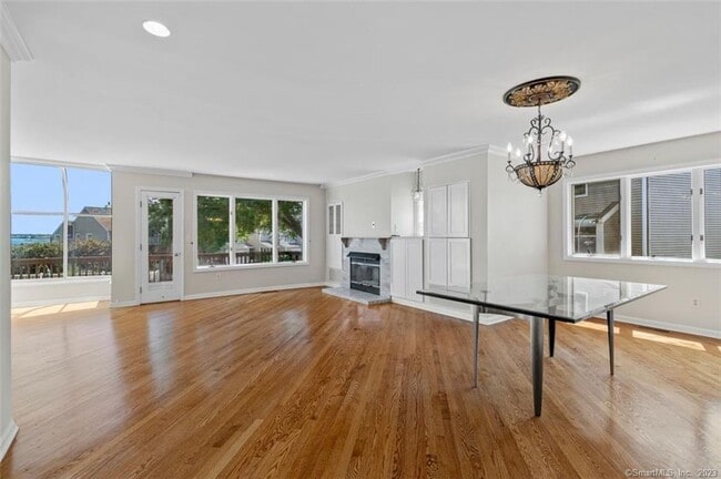 Building Photo - 47 Harbour View Pl