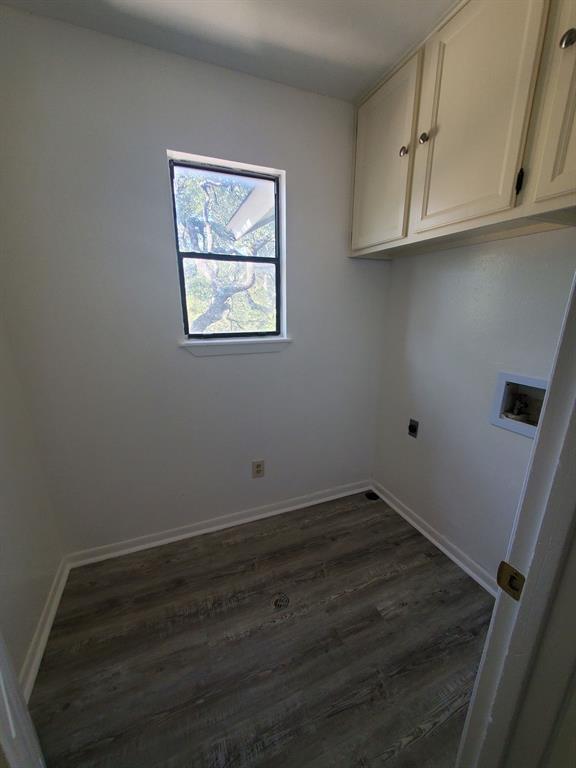 Building Photo - 8716 Clearbrook Trail