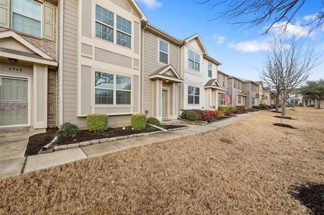 Building Photo - 6944 Carrington Ln