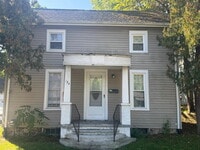 Building Photo - Where Comfort Meets Convenience: 3-Bedroom...
