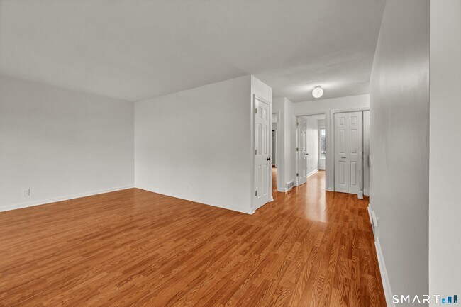 Building Photo - 57 Lawson Ln