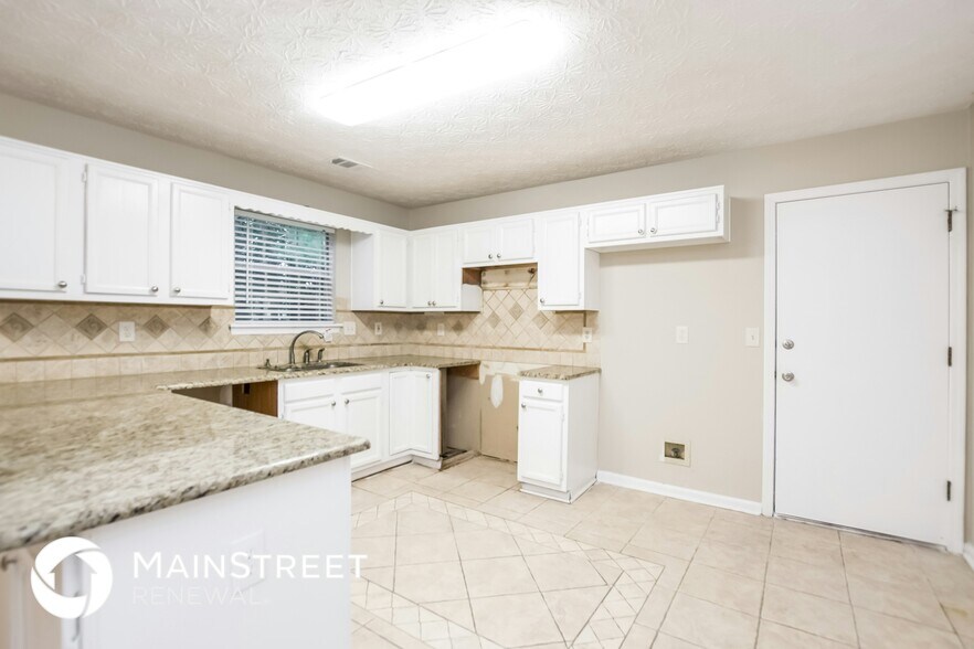 Building Photo - 430 Standing Rock Dr
