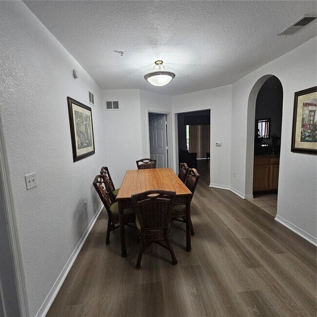 Building Photo - Caribe Cove 2/2 Fully Furnished condo near Disney and Davenport