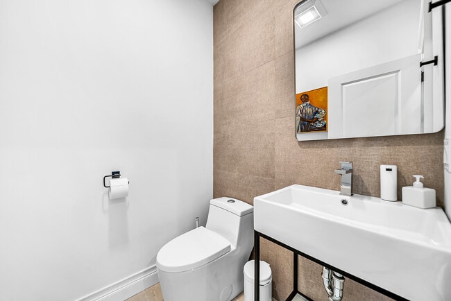 Building Photo - 57 Grampian Way