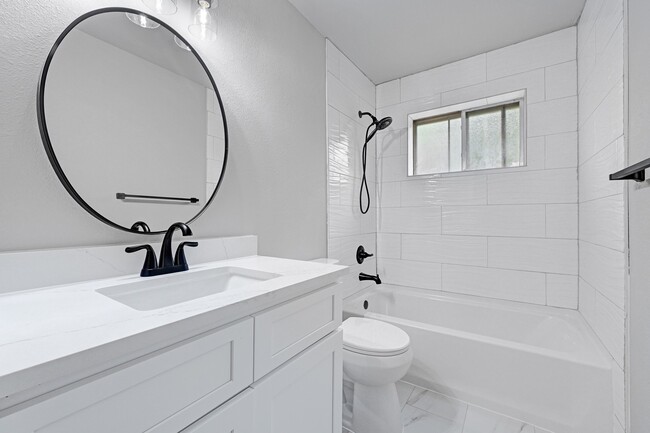 Building Photo - 21211 Slippery Creek Ln