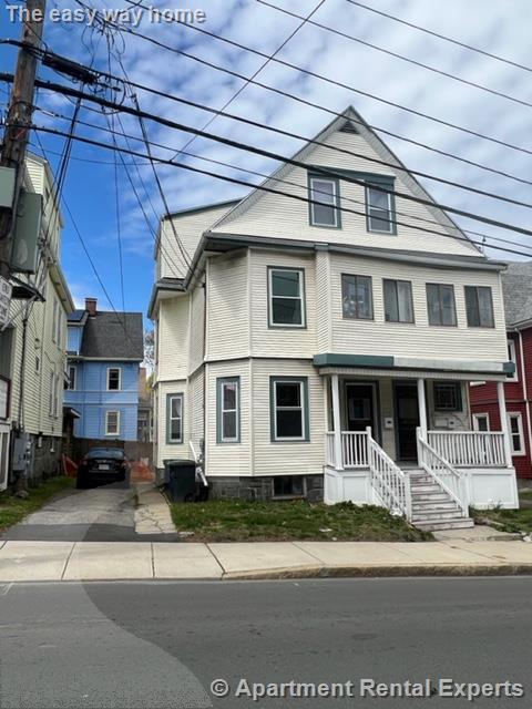 Building Photo - 128 Cedar St