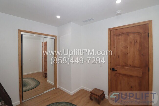 Building Photo - 4010 Imperial Dr