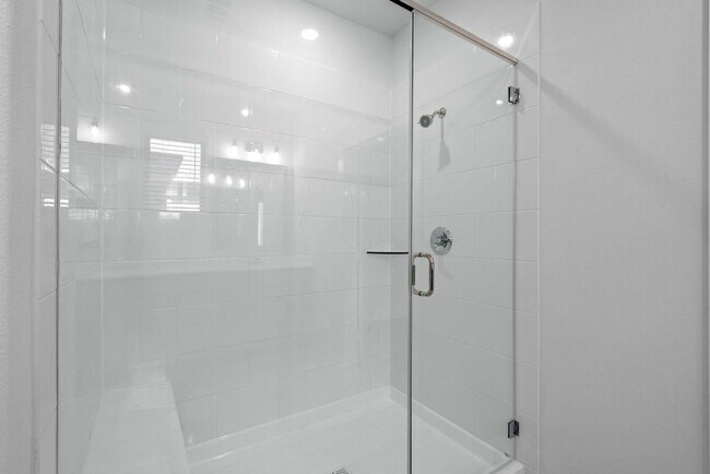 Building Photo - 17219 Bluebonnet Creek Trl