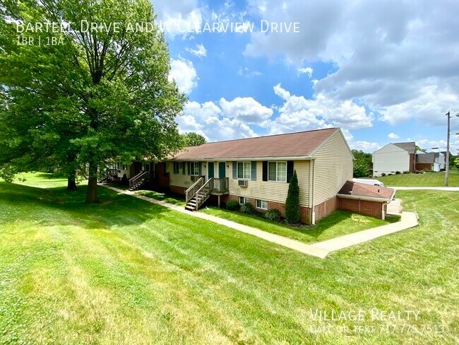 Building Photo - 51 W Clearview Dr