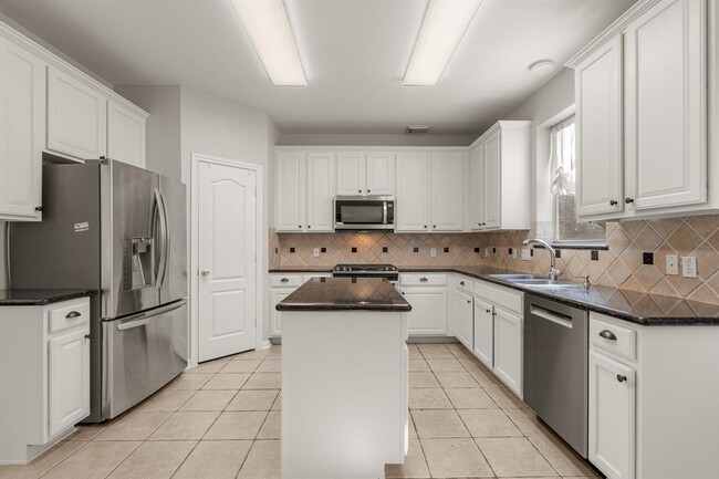 Building Photo - 1611 Landimore Ct