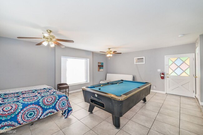 Building Photo - 3 br, 2 bath House - 3000 Kings Way