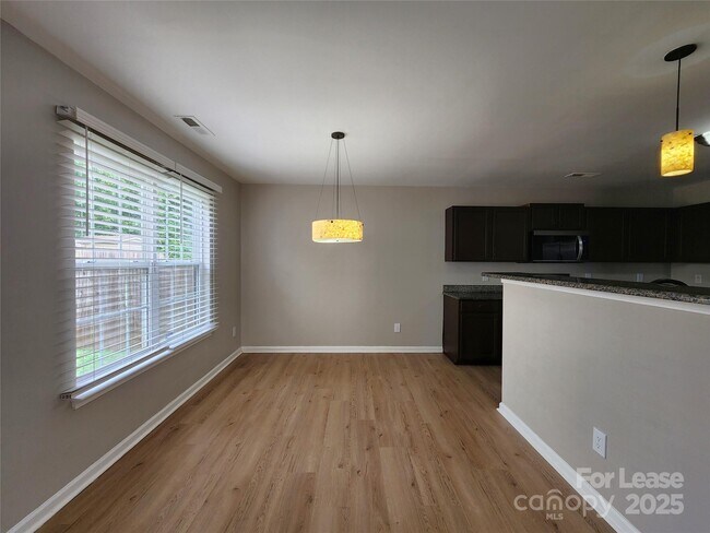 Building Photo - 3303 Reid Brook Ln