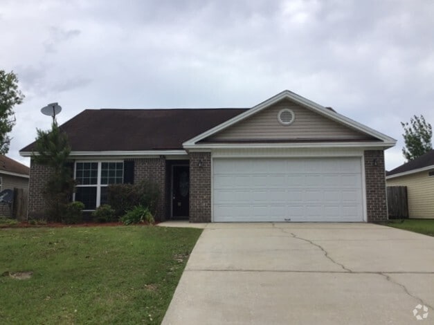 Building Photo - 117 Aquinnah Dr