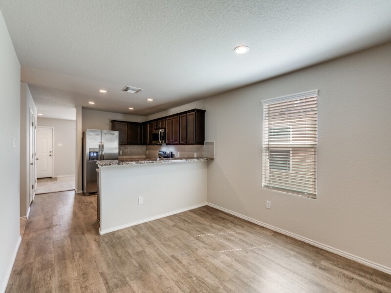 Building Photo - 3230 Dancing Oak