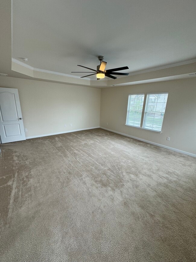 Building Photo - 6901 Swanhaven Dr