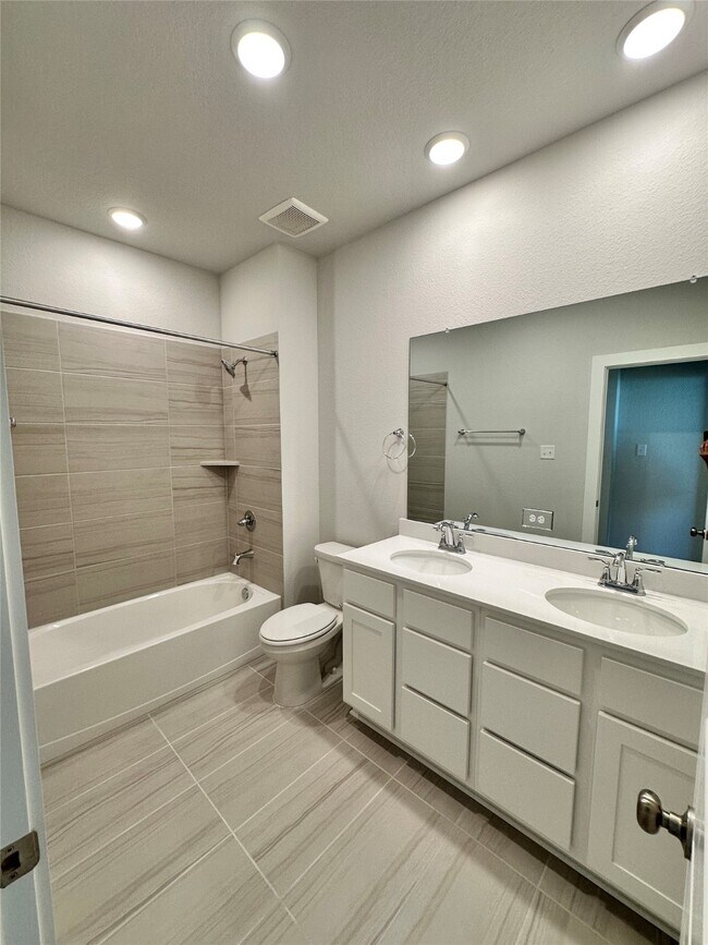 Building Photo - 21619 Flannel Bush Ln