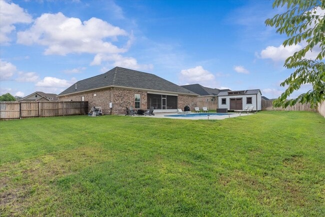 Building Photo - 75 County Rd 757