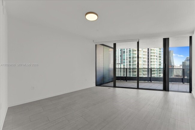 Building Photo - 1000 Brickell Plaza
