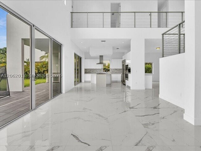 Building Photo - 16644 Botaniko Dr N