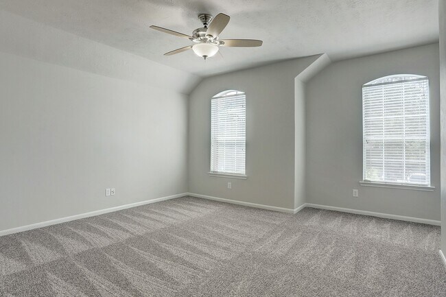 Building Photo - 12331 Crescent Mountain Ln
