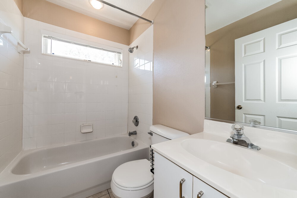 Building Photo - 3027 58th Terrace E