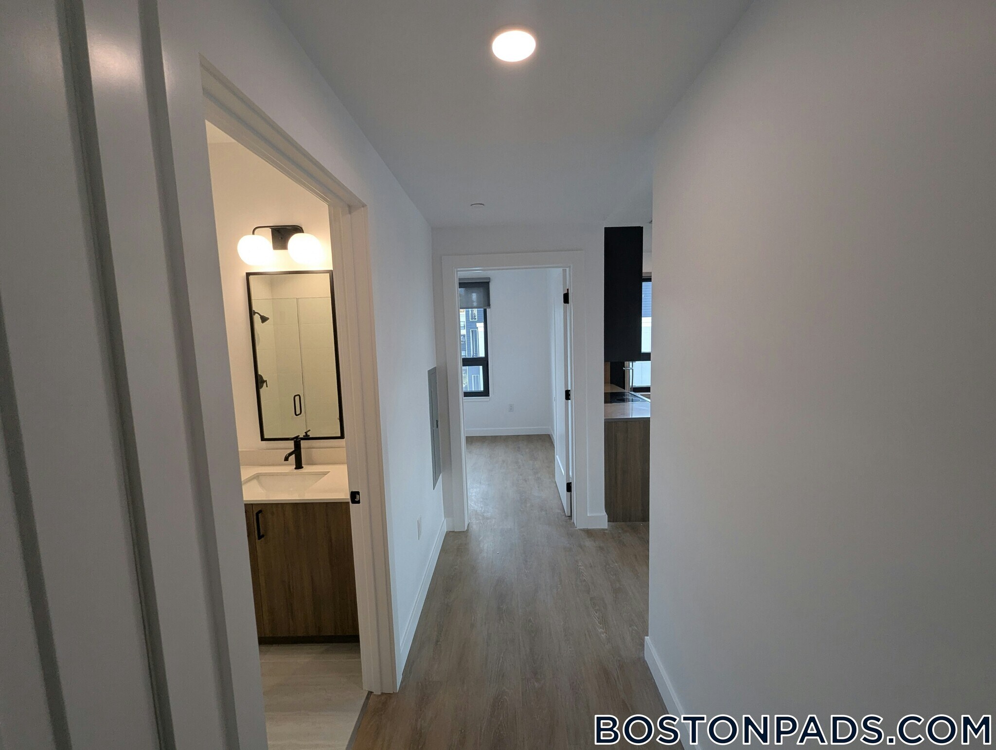 Building Photo - 199 Gardner St