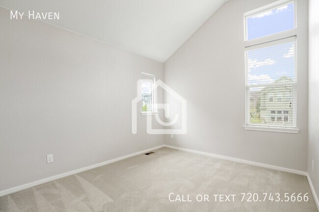 Building Photo - 1473 W 67th Ave